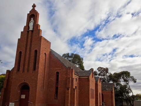 Catholic Church Renmark.jpg